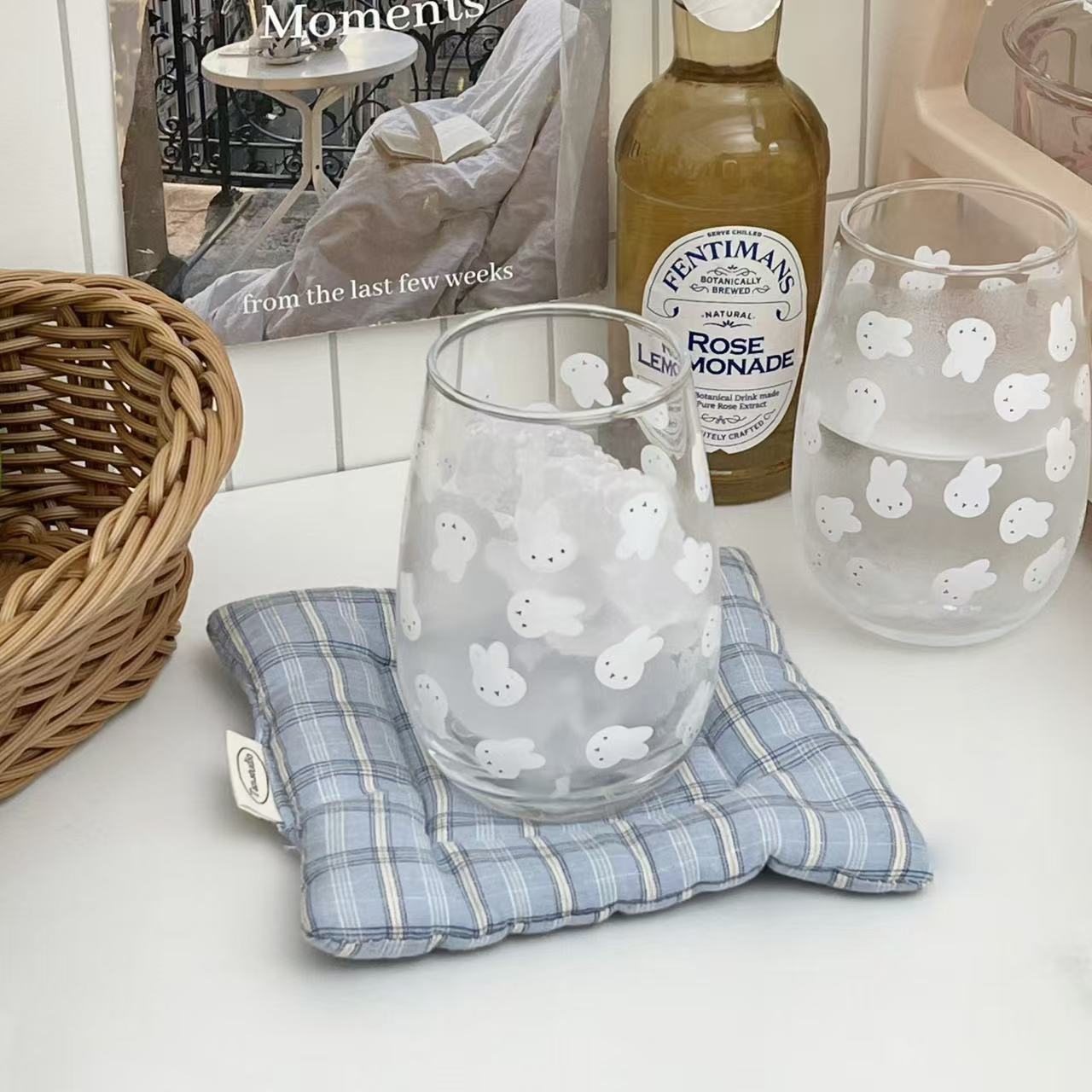 Uroczy szklany kubek z nadruki – Mug Tea Coffee recenzja i cena