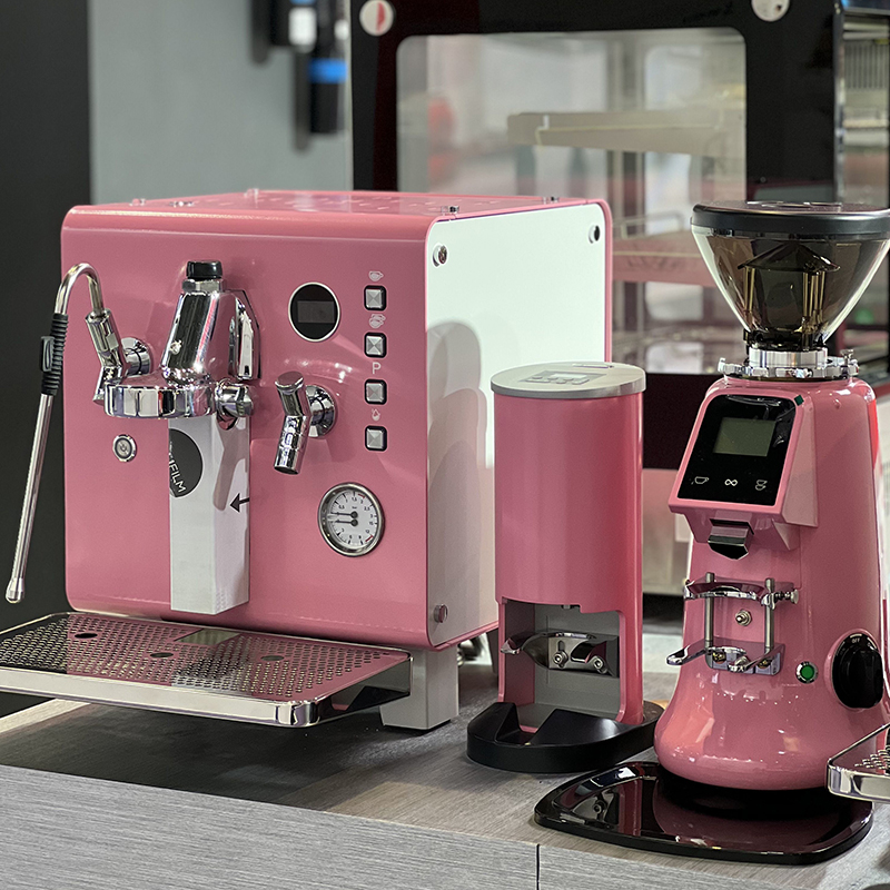 Profesjonalny różowy półautoma – Coffee & Tea Restaurant recenzja i cena